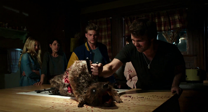 Zombeavers img